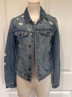 Kansan Classic Distressed Blue Denim Jacket - Women's